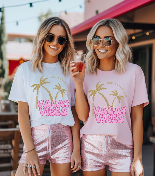 Vacay Vibes - Graphic Tee